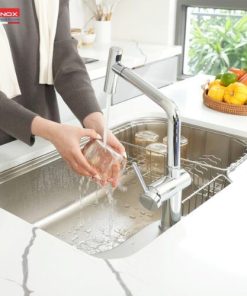 Vòi rửa bát dây rút Konox Volta Chrome